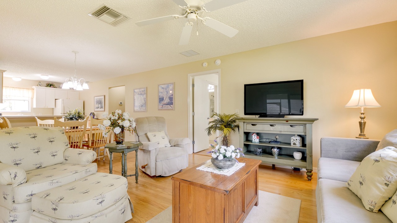 Photo of Livingroom in Lynnhaven