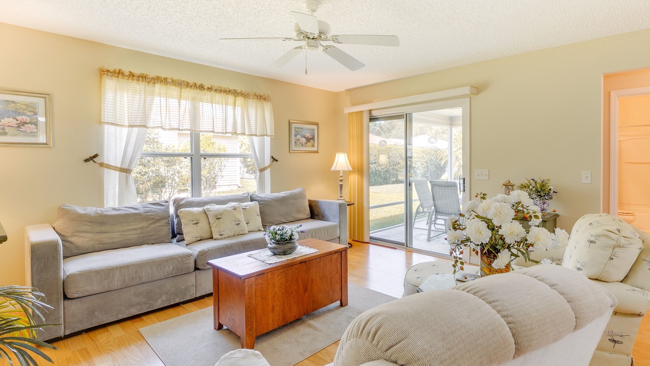 Photo of Livingroom in Lynnhaven
