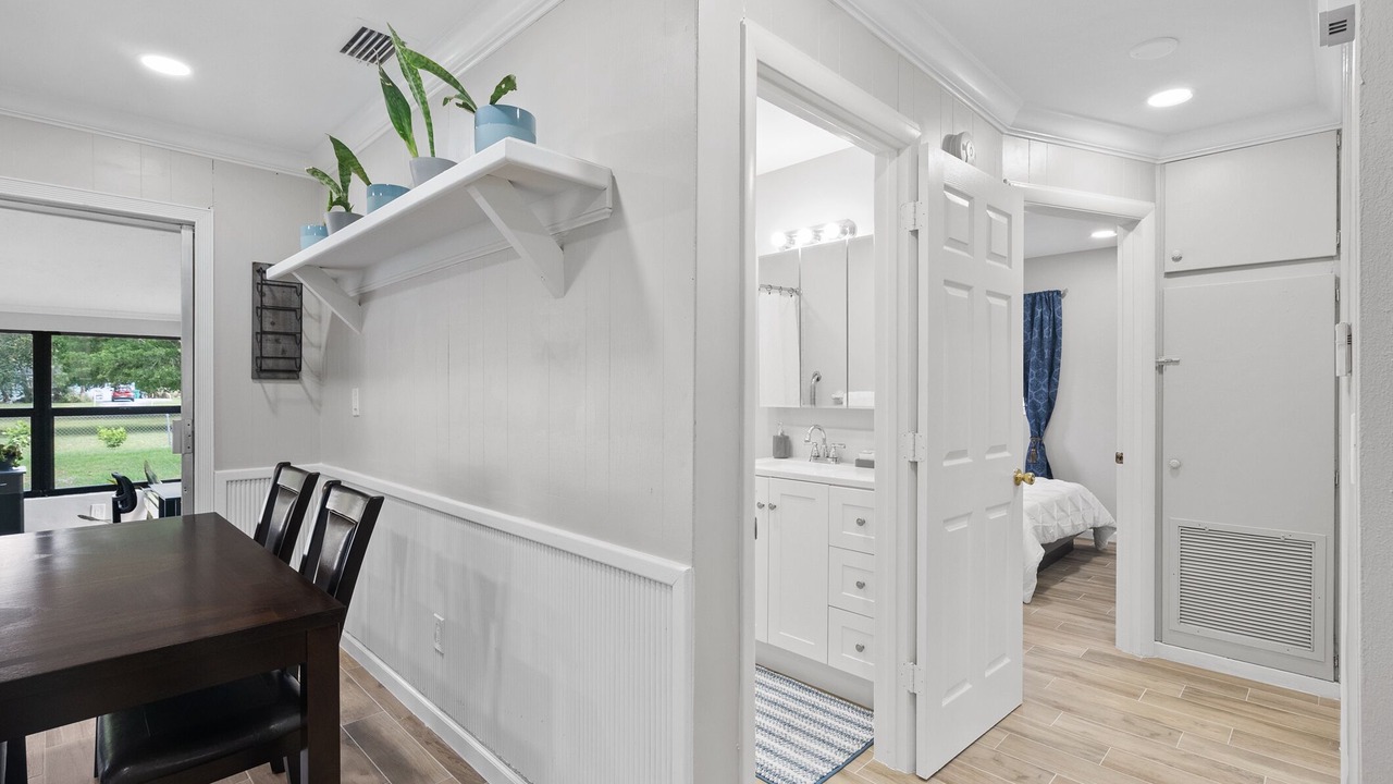Photo of Bathroom in Lakewood Park