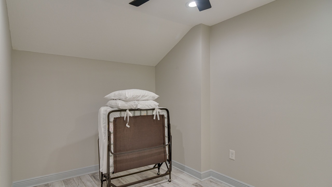 Photo of Bedroom in Disston Heights