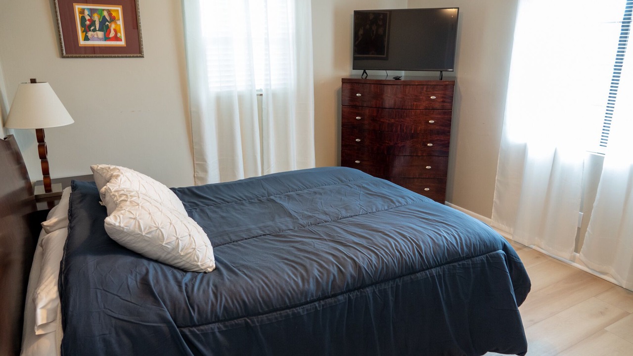 Photo of Bedroom in Marineland Acres
