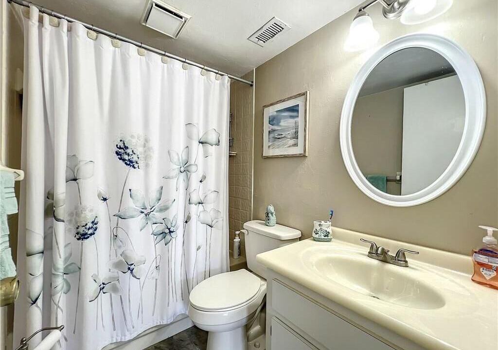 Photo of Bathroom in Citrus Hills