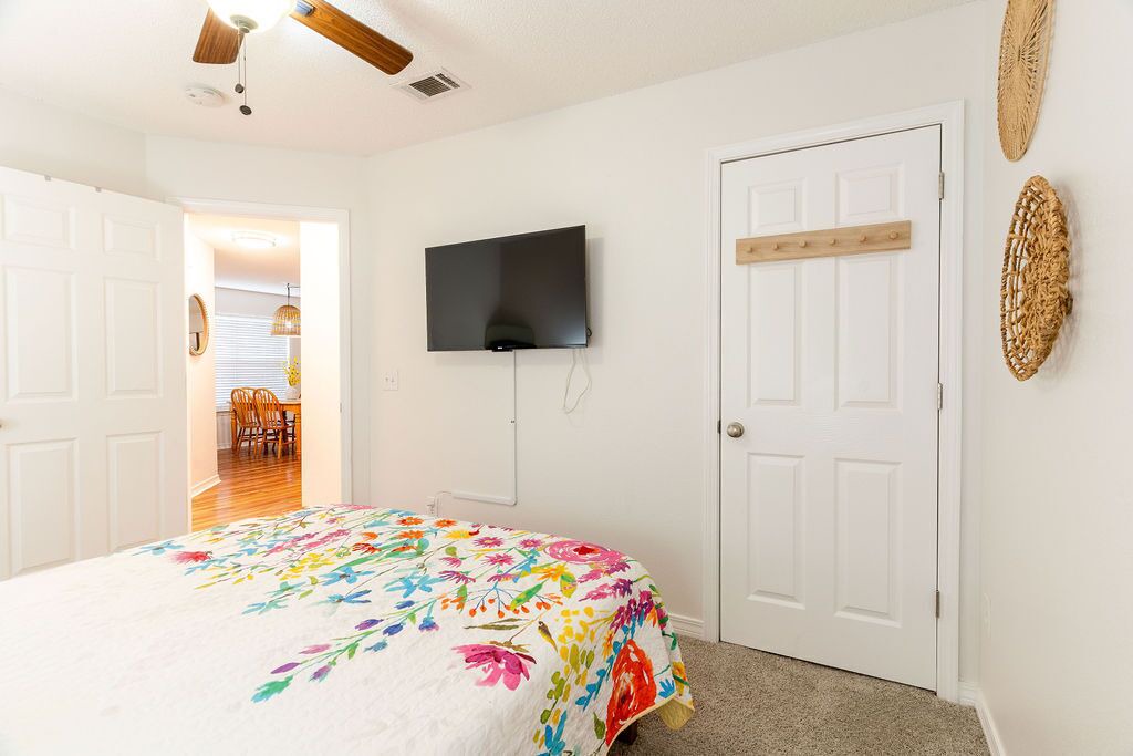 Photo of Bedroom in Pensacola