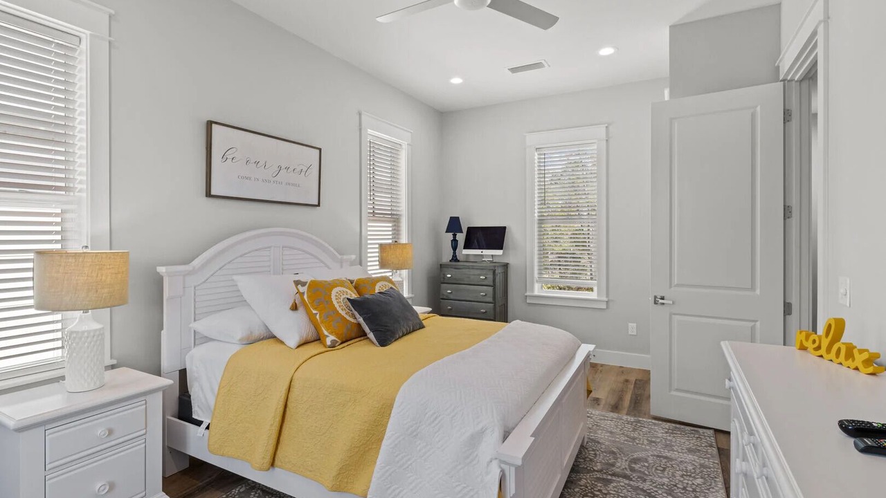 Photo of Bedroom in Lakeside at Blue Mountain Beach