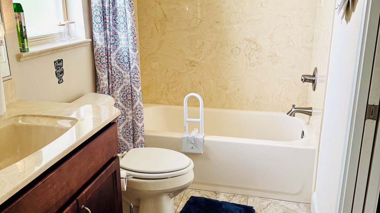 Photo of Bathroom in Summerfield