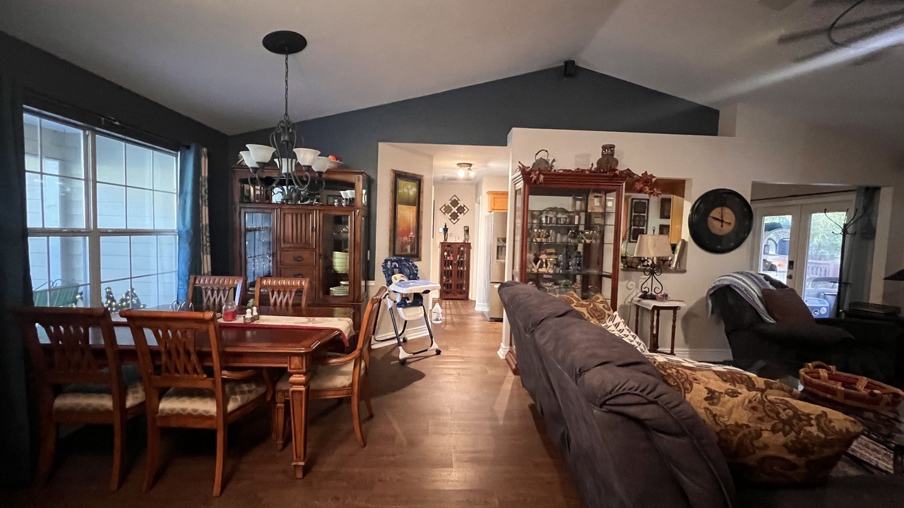Photo of Livingroom in High Springs