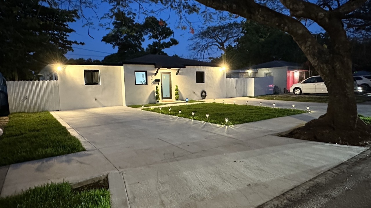 Photo of Outdoor in South Miami