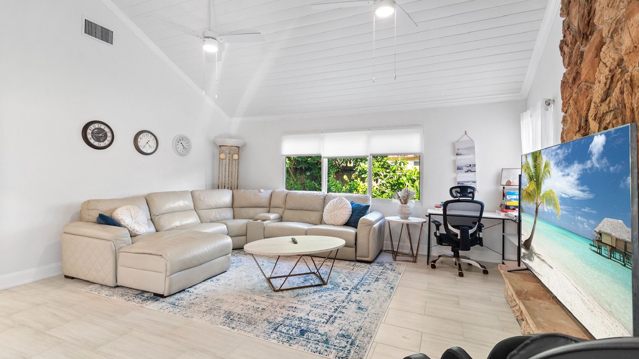 Photo of Livingroom in Haverhill