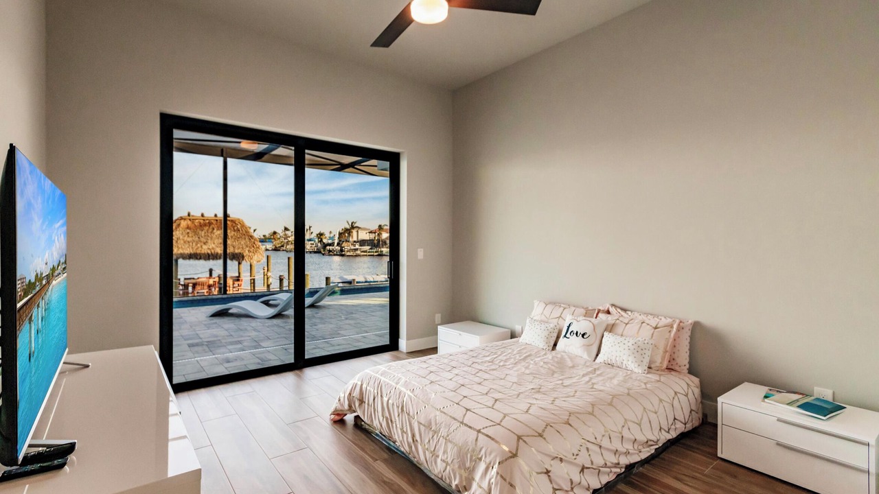 Photo of Bedroom in Eight Lakes