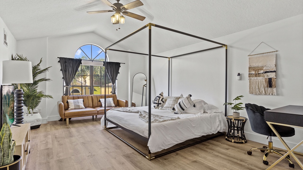 Photo of Bedroom in Legacy Park