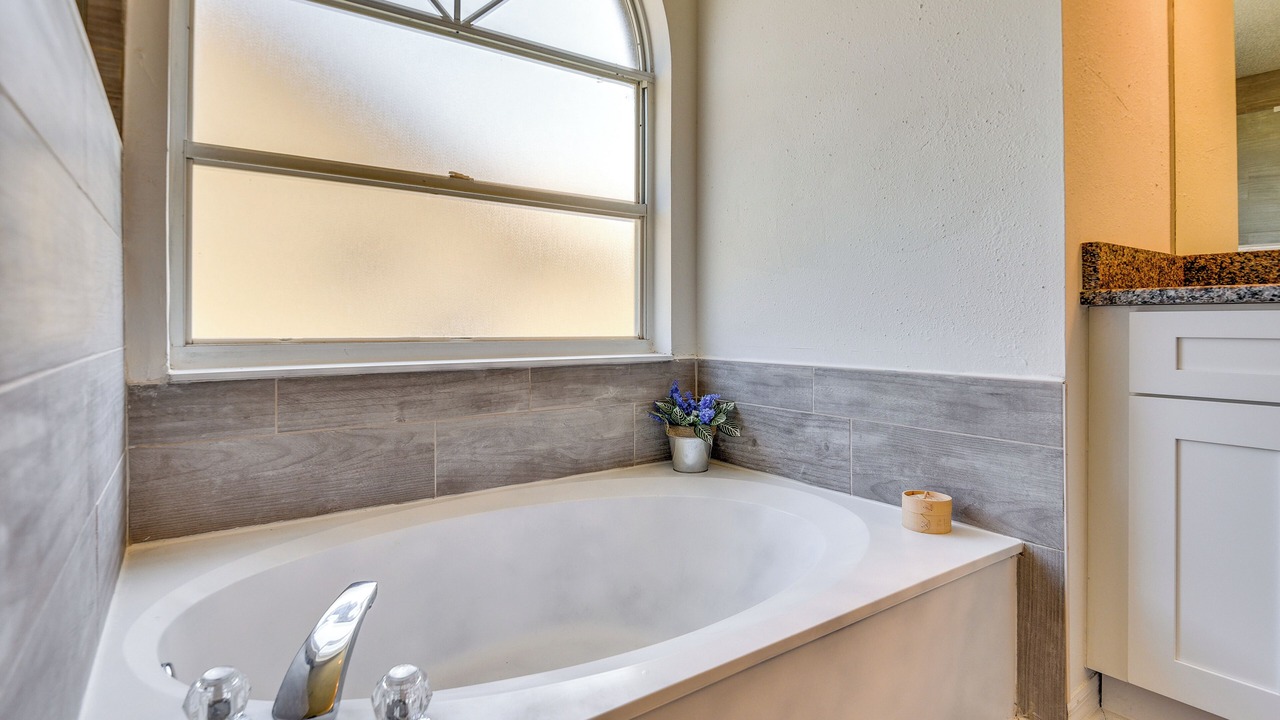 Photo of Bathroom in Port Orange
