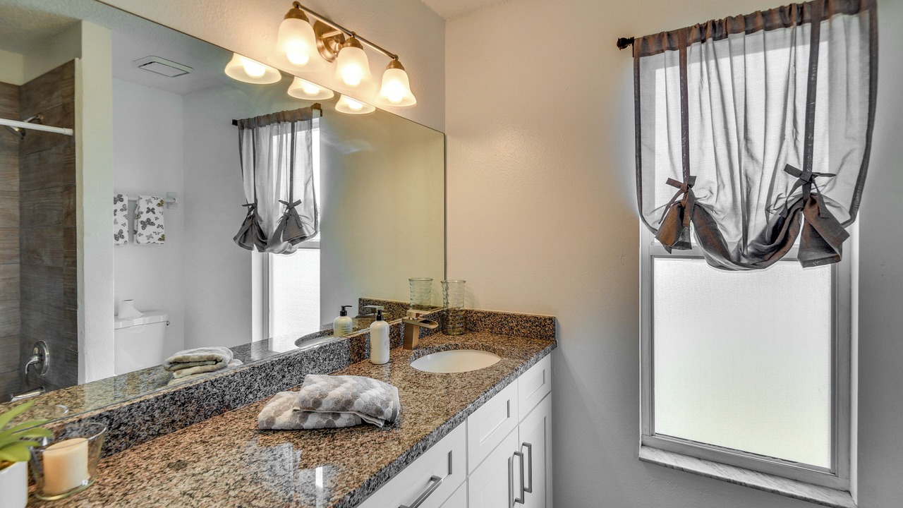 Photo of Bathroom in Port Orange
