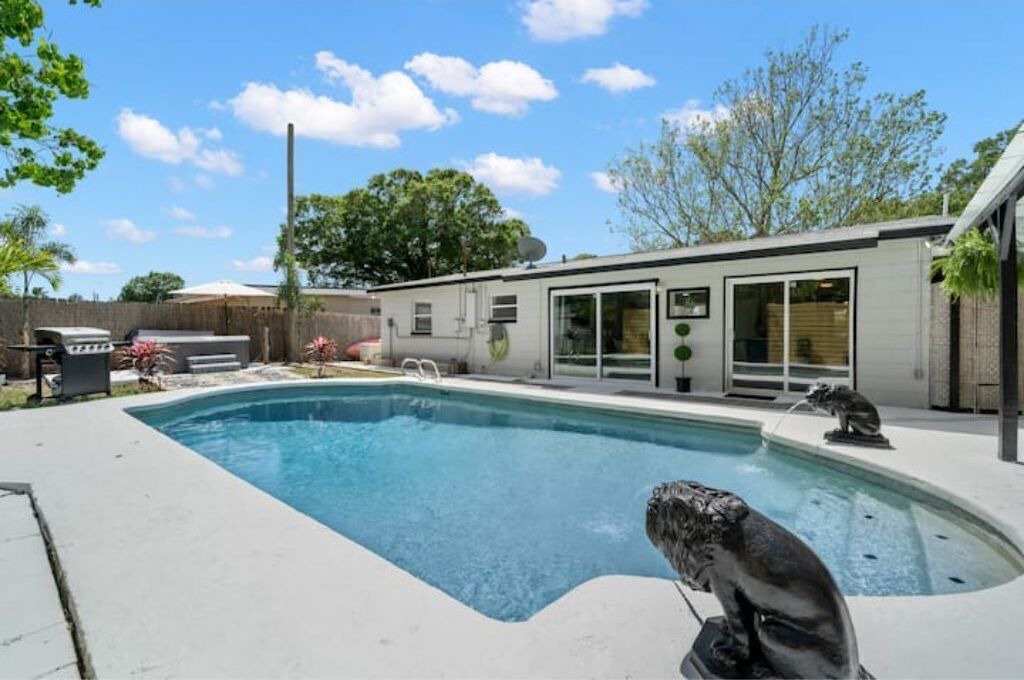 Photo of Outdoor in Pinellas Park