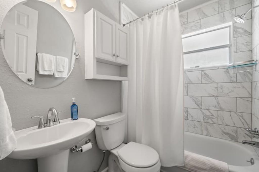 Photo of Bathroom in Pinellas Park