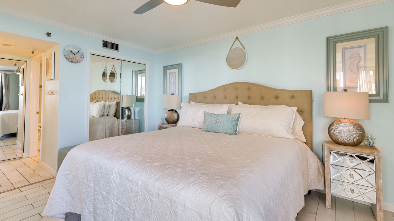 Photo of Bedroom in Hudson