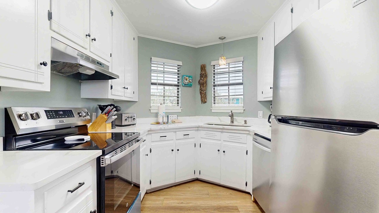 Photo of Kitchen in Surf Side Shores