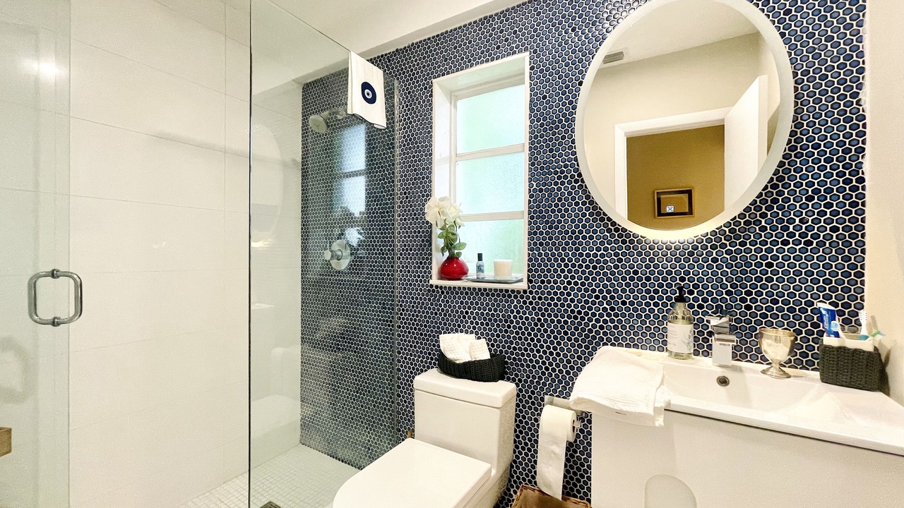 Photo of Bathroom in Key Biscayne