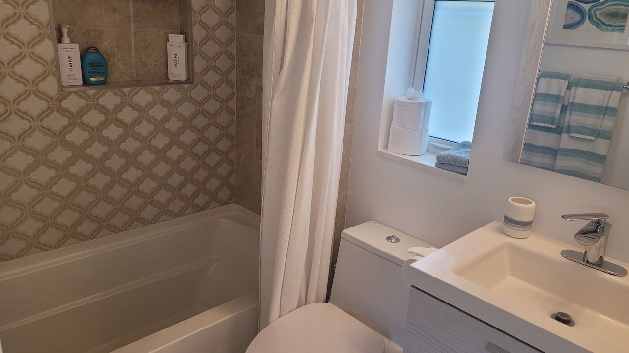 Photo of Bathroom in Lauderdale-by-the-Sea