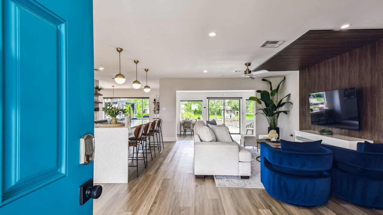 Photo of Livingroom in Bay Crest Park