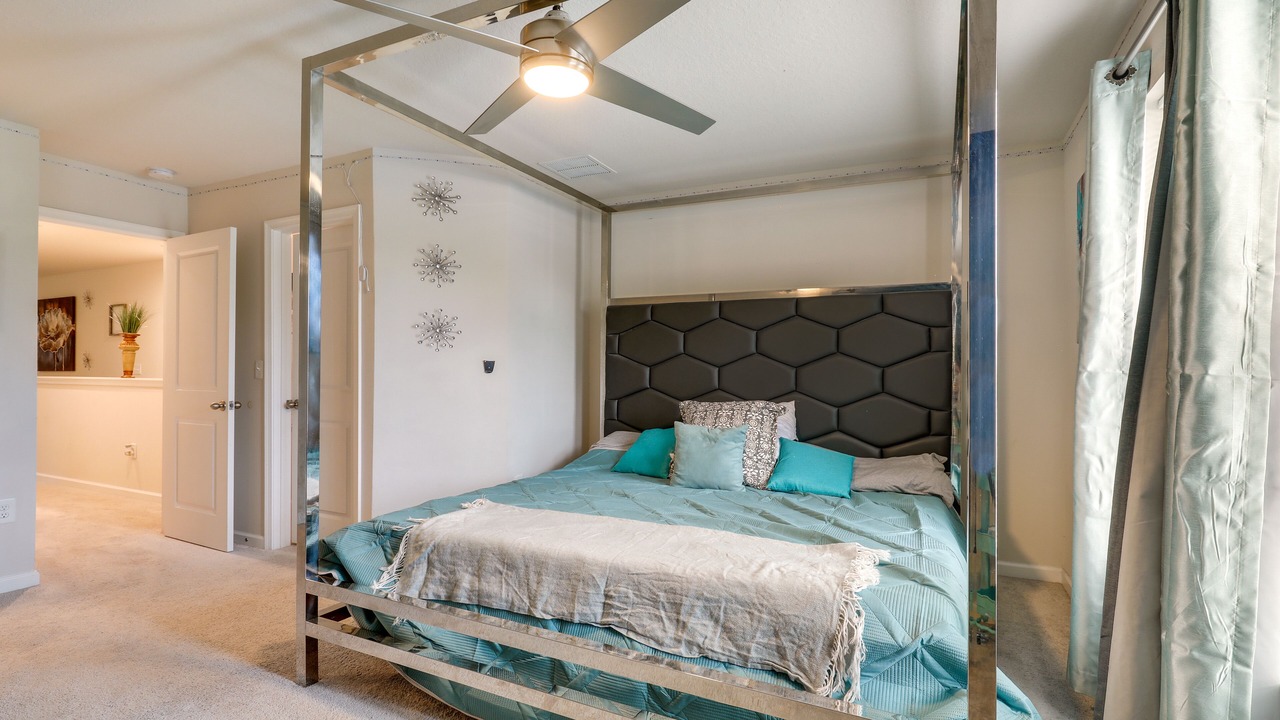 Photo of Bedroom in Seffner Community Alliance