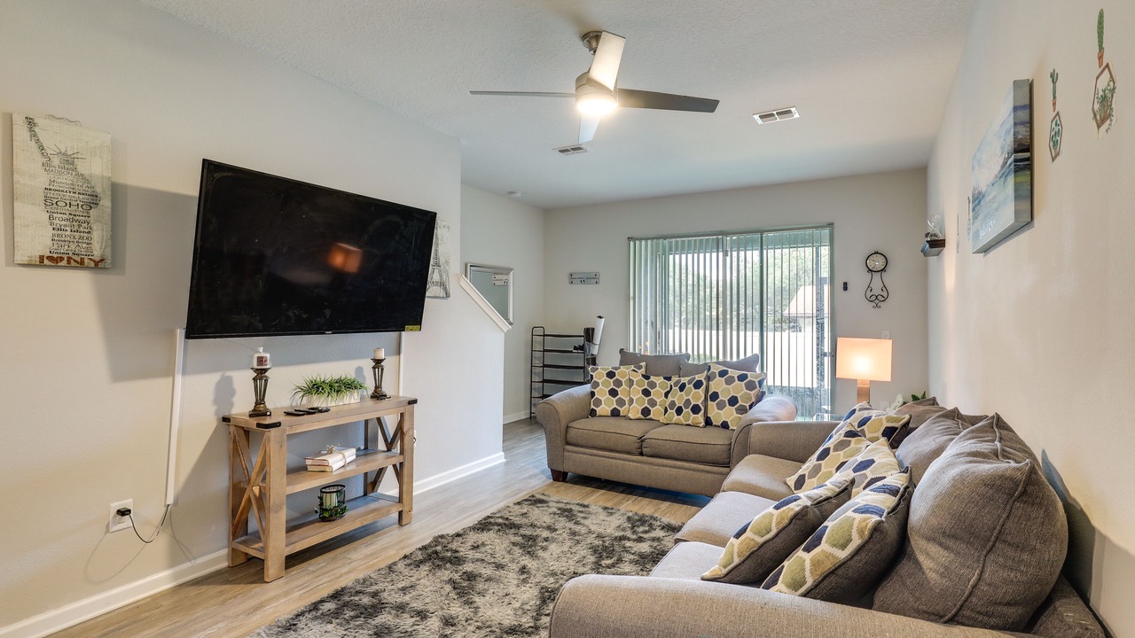 Photo of Bedroom in Seffner Community Alliance