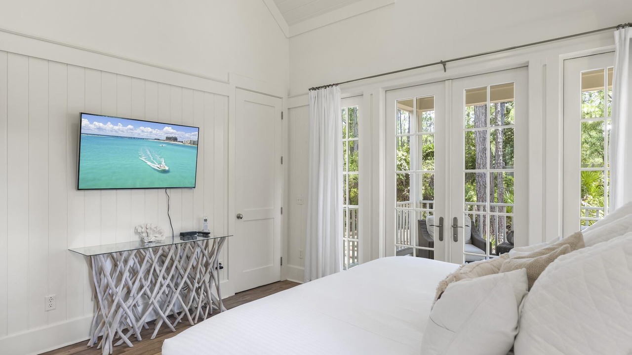 Photo of Bedroom in Forest District