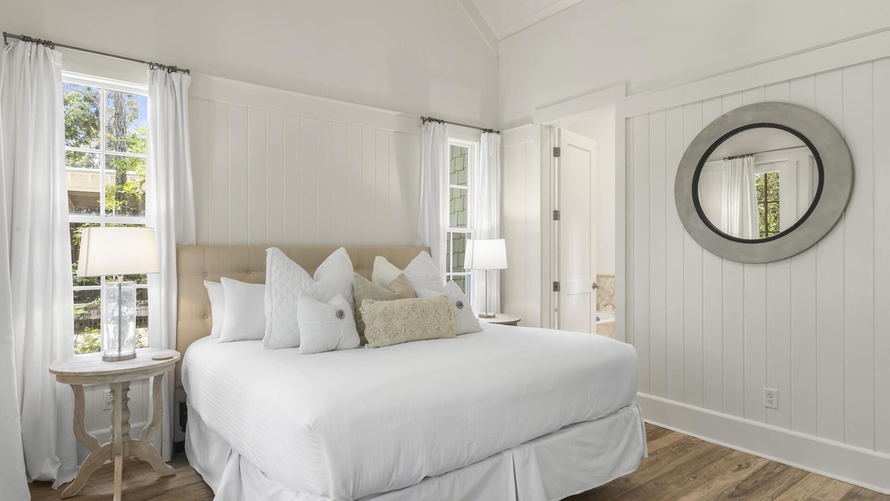 Photo of Bedroom in Forest District