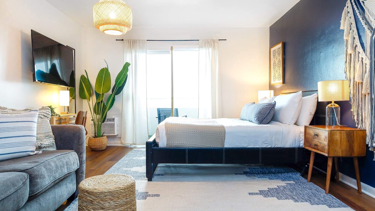 Photo of Bedroom in North Bay Village