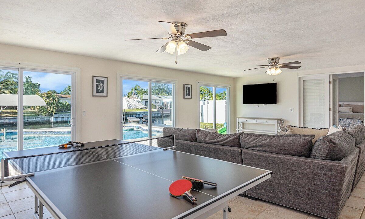 Photo of Bedroom in Bay Crest Park