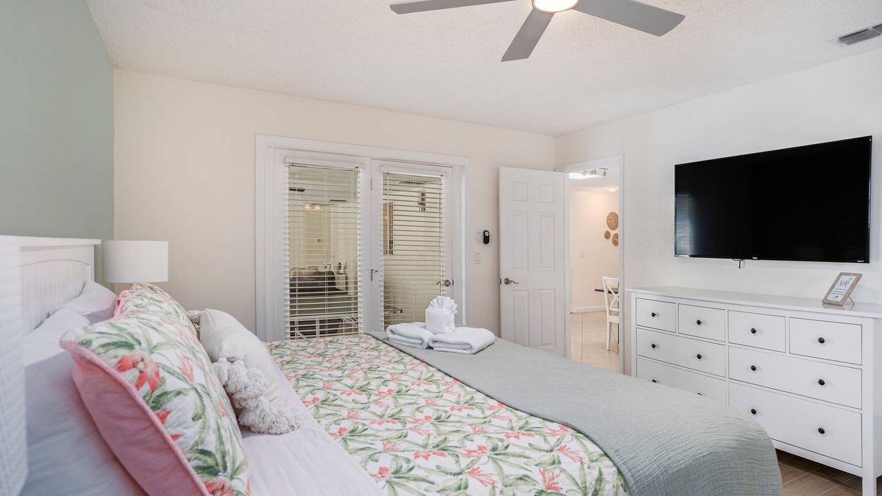 Photo of Bedroom in Bay Crest Park