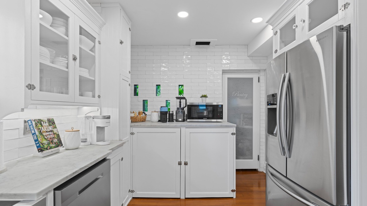 Photo of Kitchen in Flamingo Parks
