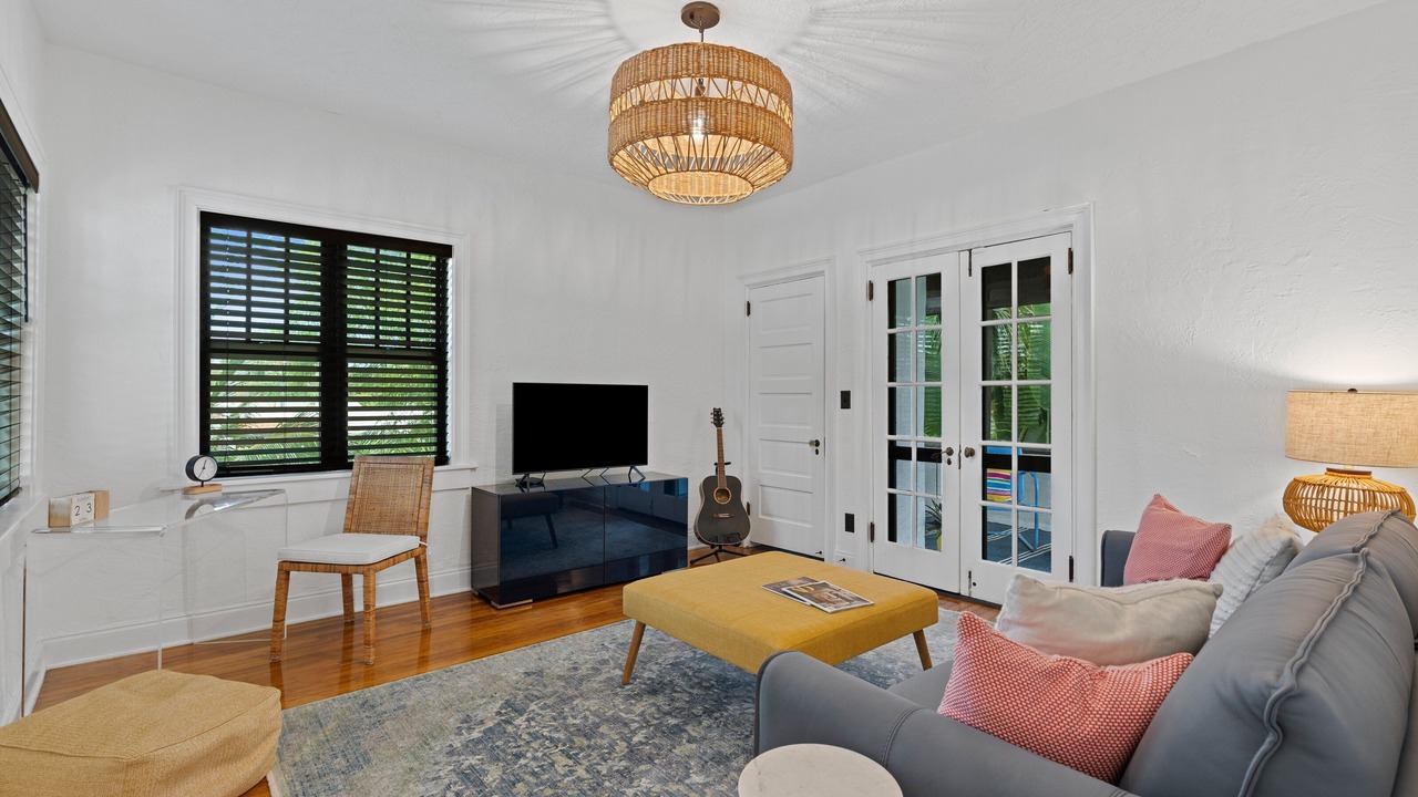 Photo of Livingroom in Flamingo Parks