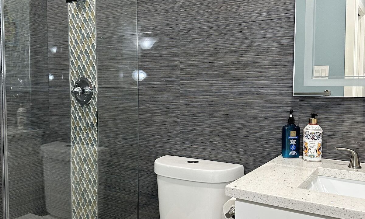 Photo of Bathroom in Survey Creek