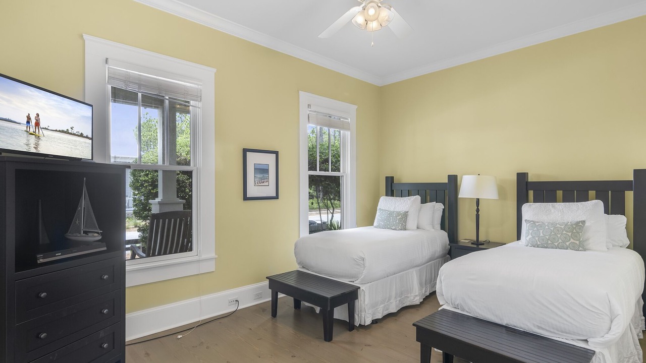 Photo of Bedroom in Forest District