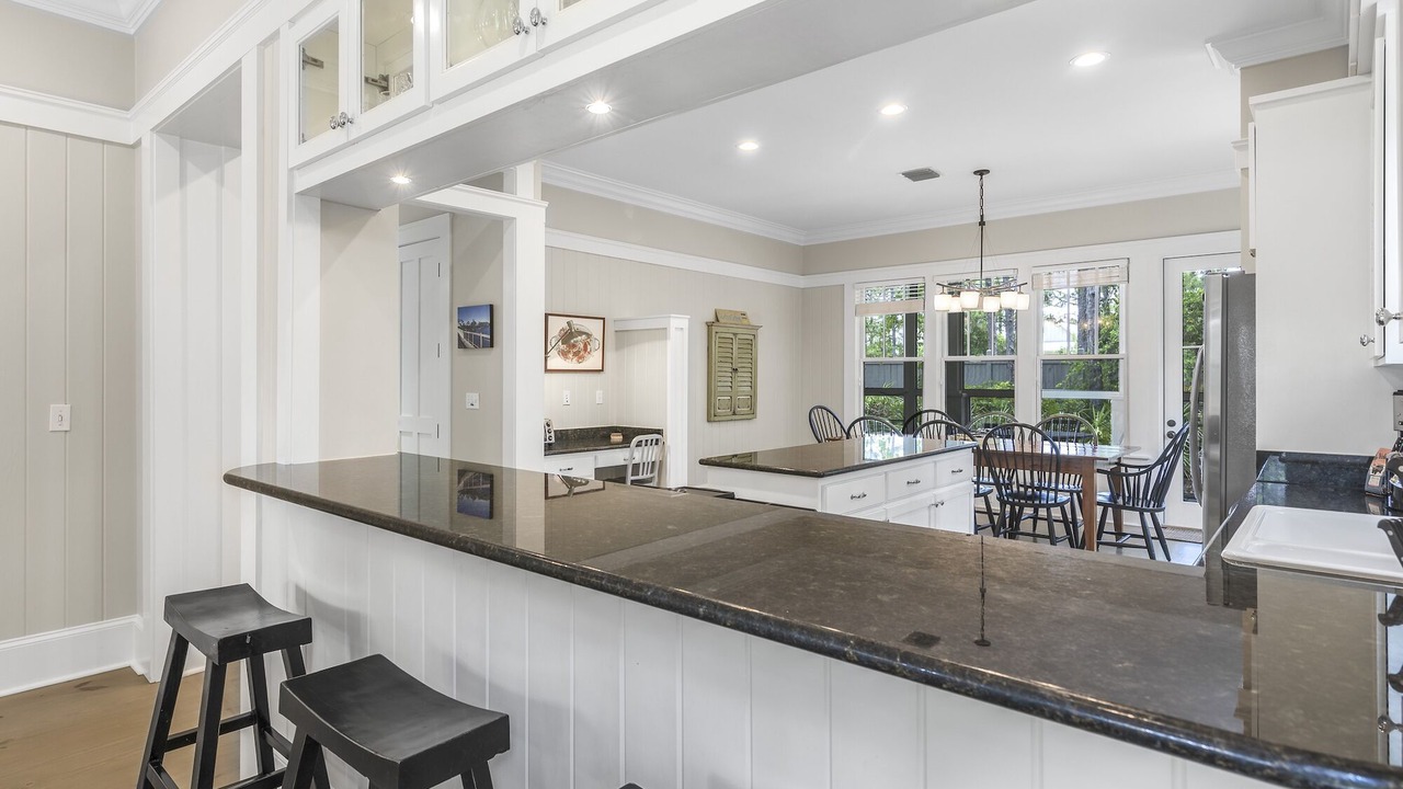 Photo of Kitchen in Forest District
