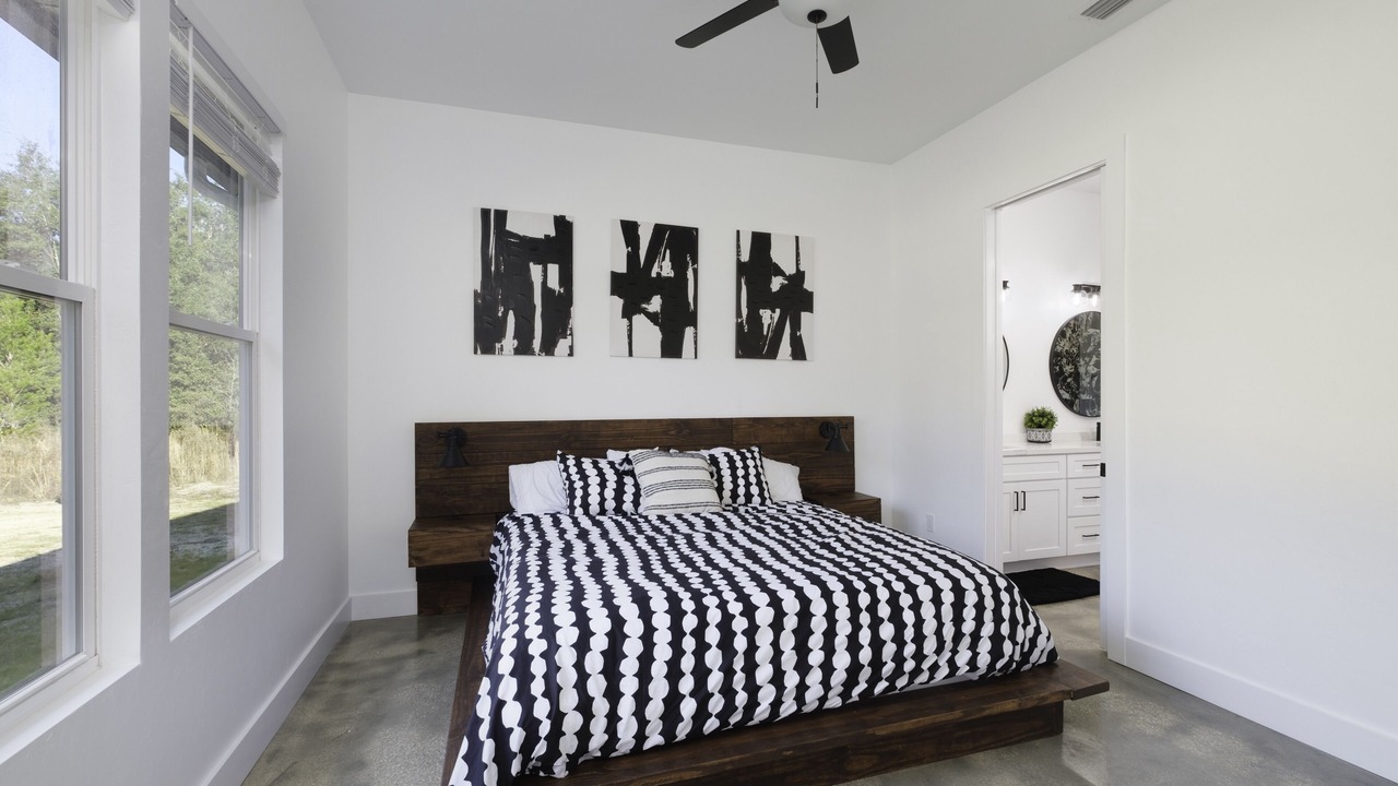 Photo of Bedroom in High Springs