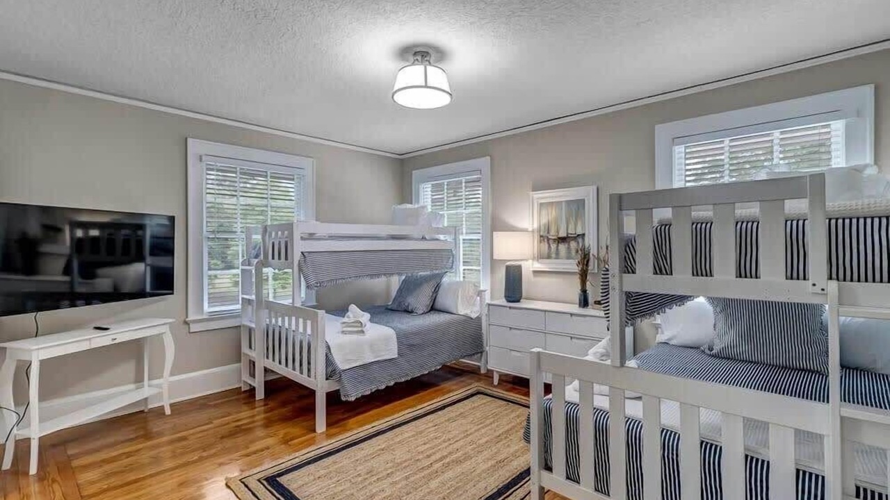 Photo of Bedroom in Riverside