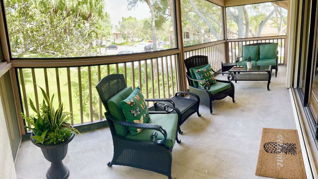 Photo of Patio Balcony in Hunt Club