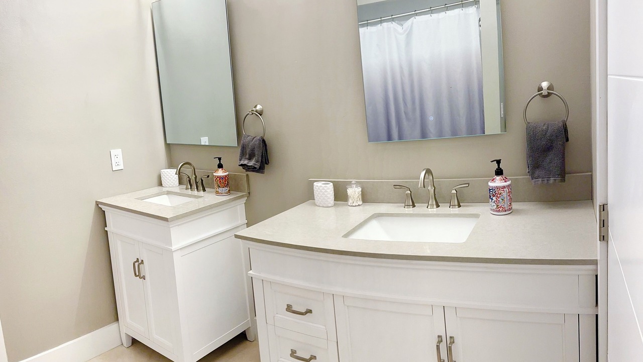 Photo of Bathroom in Hunt Club