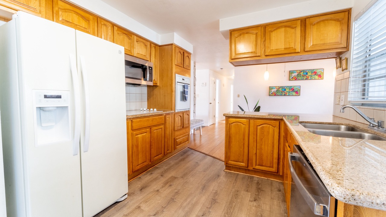 Photo of Kitchen in Carver City - Lincoln Gardens