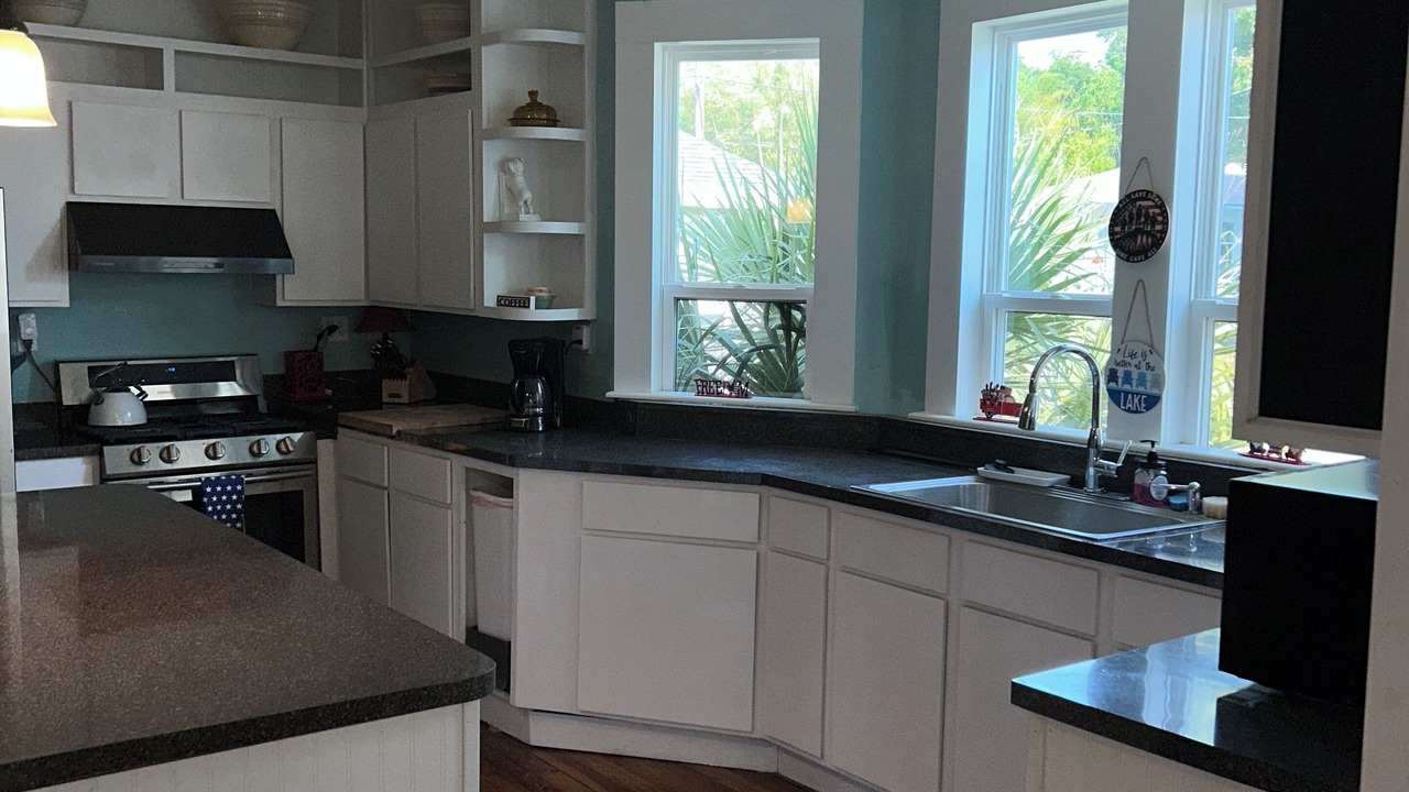 Photo of Kitchen in Umatilla