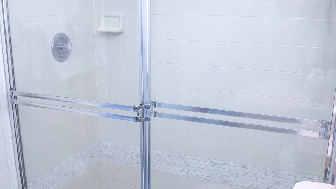 Photo of Bathroom in Sunridge Woods