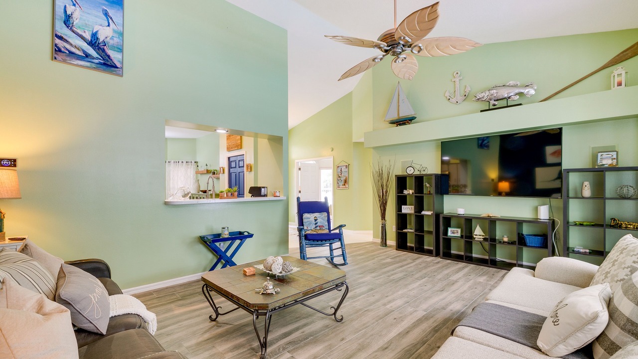 Photo of Livingroom in Dunnellon