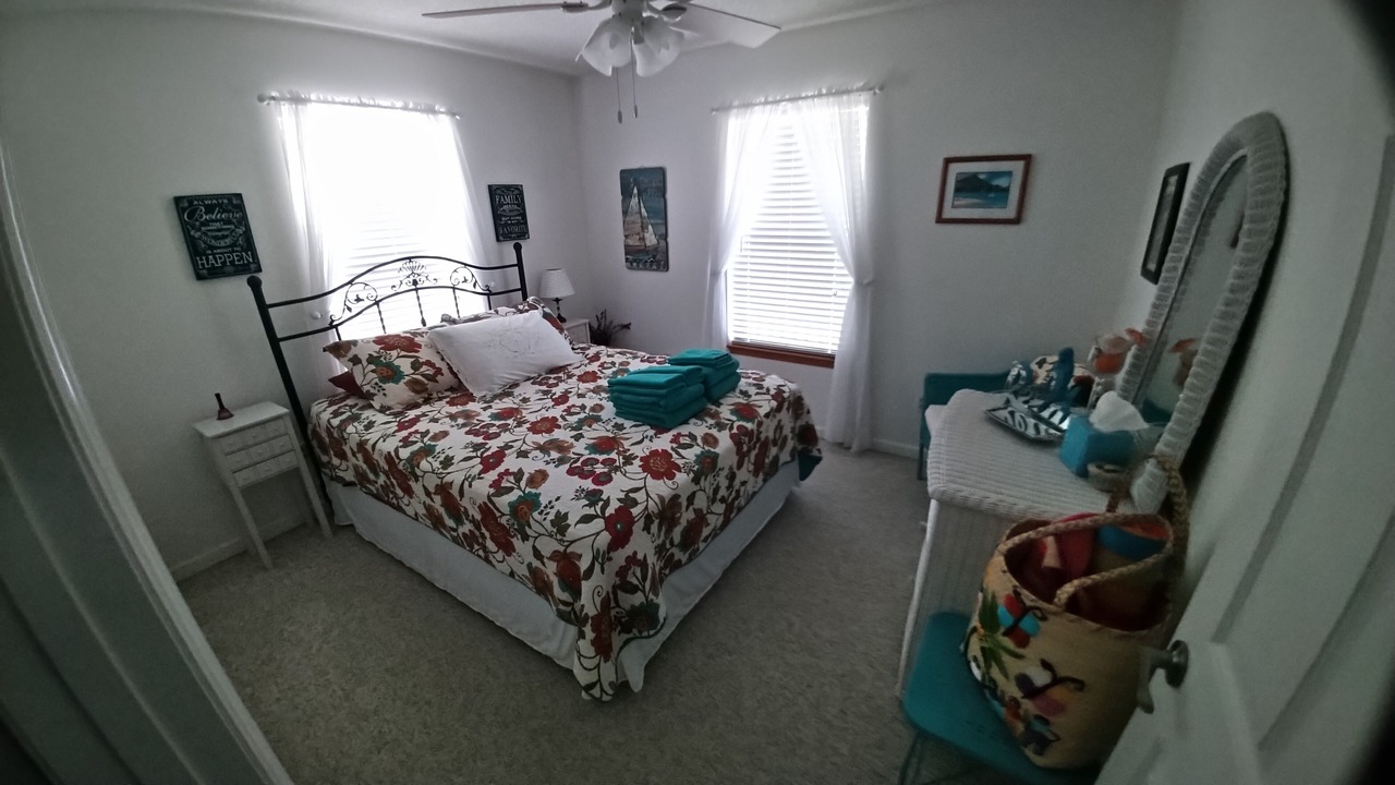 Photo of Bedroom in Keaton Beach