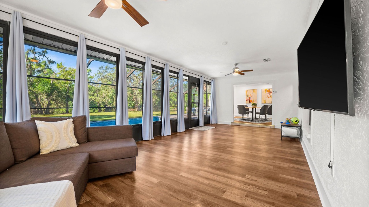 Photo of Livingroom in Fruitville