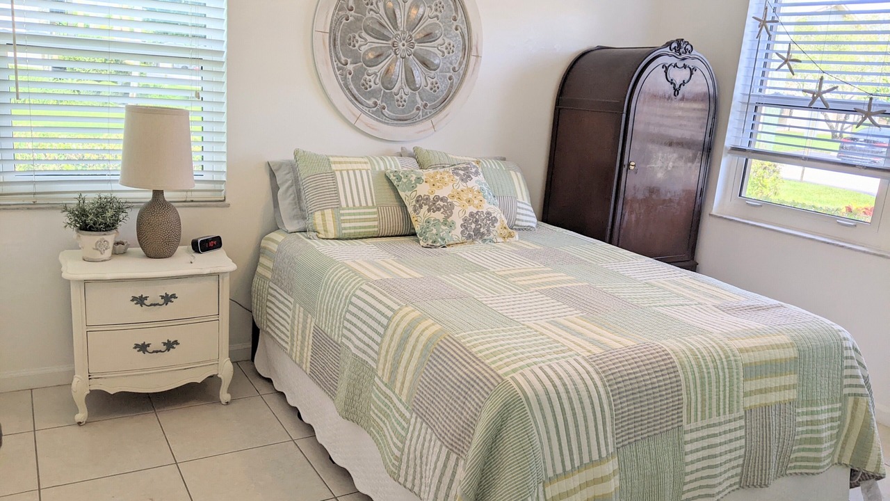 Photo of Bedroom in Stuart