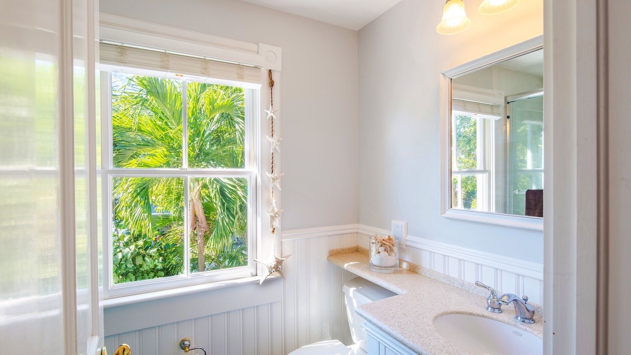 Photo of Bathroom in Midtown