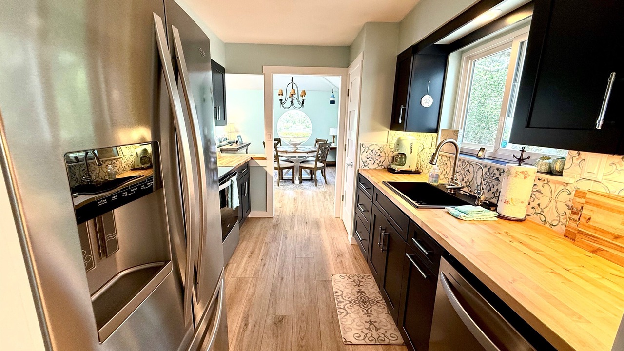 Photo of Kitchen in Cedar Key