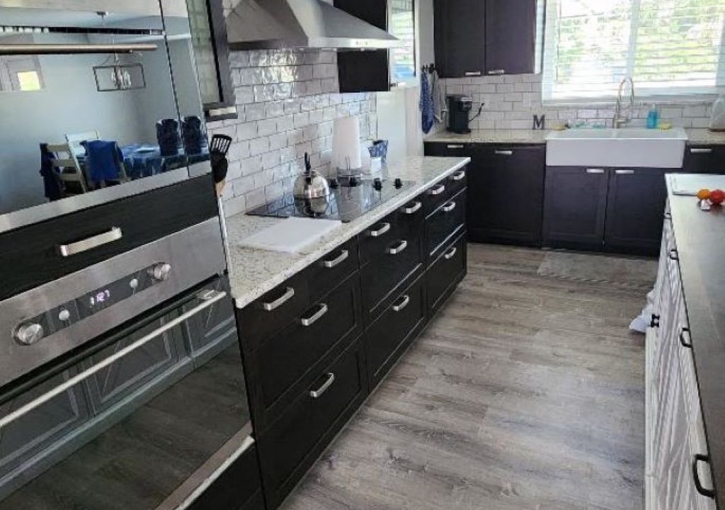 Photo of Kitchen in Golden Beach