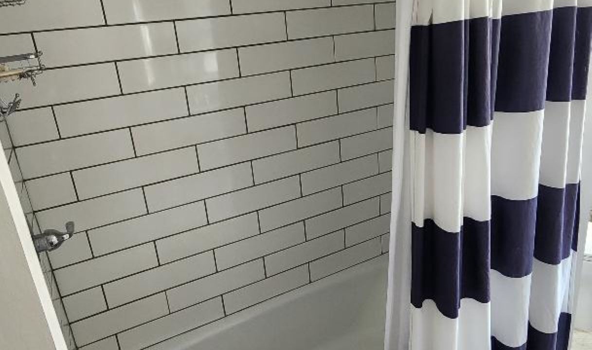 Photo of Bathroom in Golden Beach